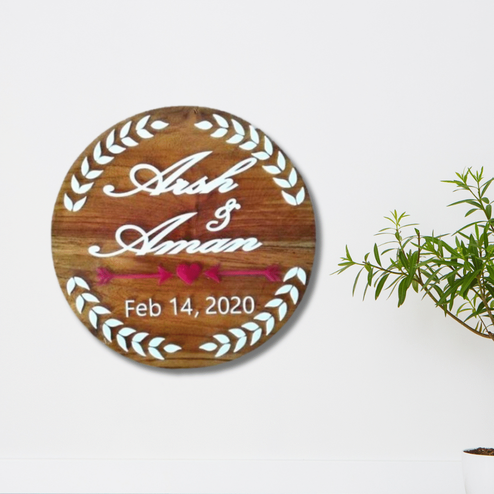 Hand-Painted Natural Texture Round Wooden Nameplate