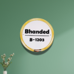Modern Gold Rim Round Nameplate